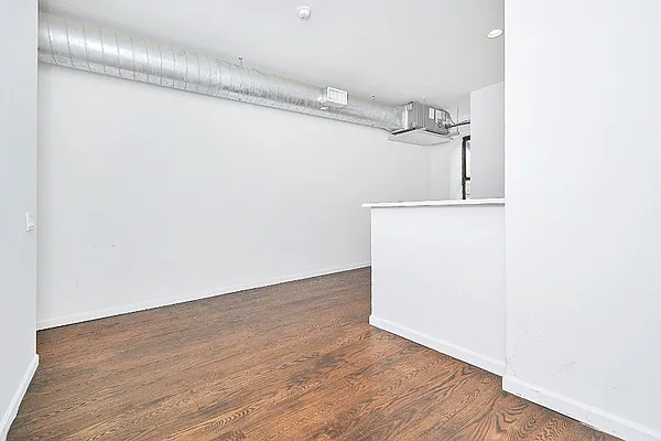 Rented by Living New York | media 17