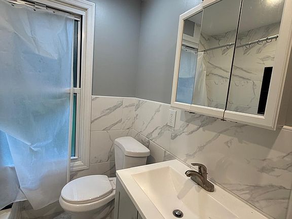 4th image of 65 Meadow St #2