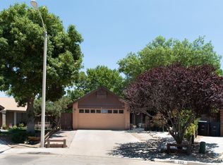 202 Chestnut Ct, Tehachapi, CA 93561