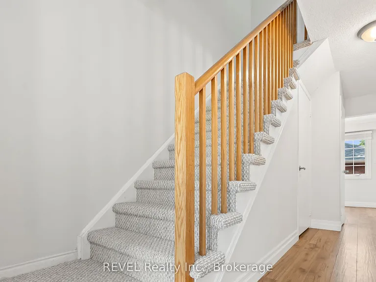 10 Bassett Blvd #56 — Photo 12