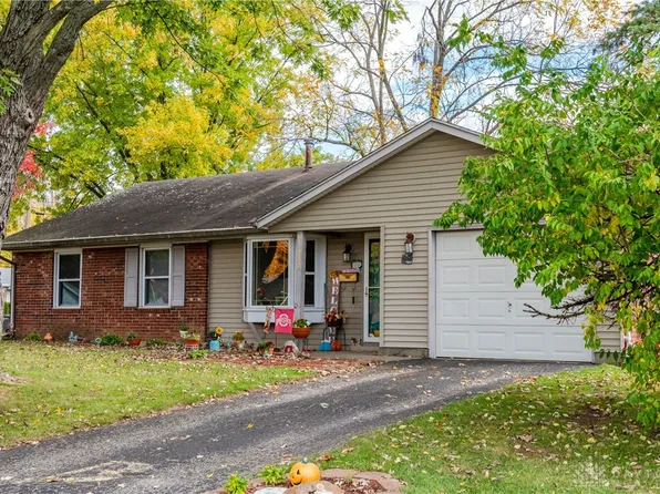 220 Whitehorn Dr, Vandalia, OH 45377