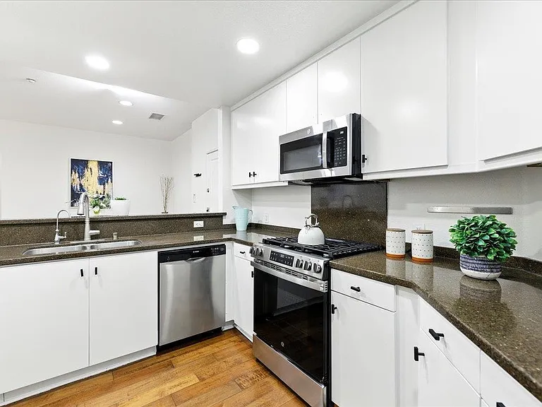 10745 N De Anza Blvd #115 — Photo 24
