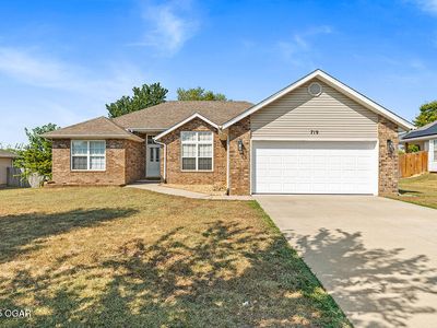 719 Shelley St, Willard, MO, 65781