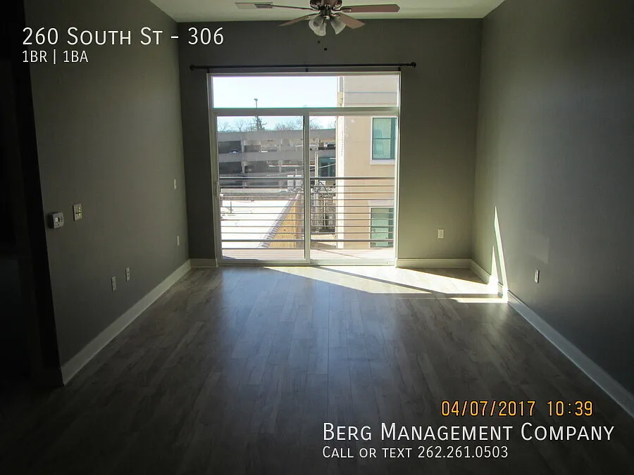 260 South St #306