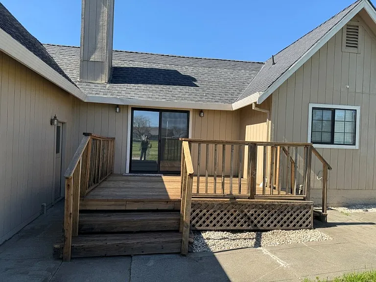 7420 Clement Rd — Photo 73