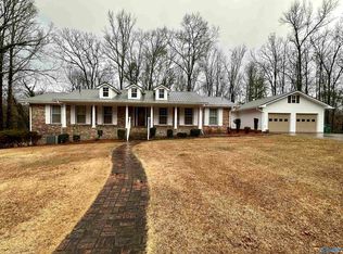 288 Paul St, Sulligent, AL 35586