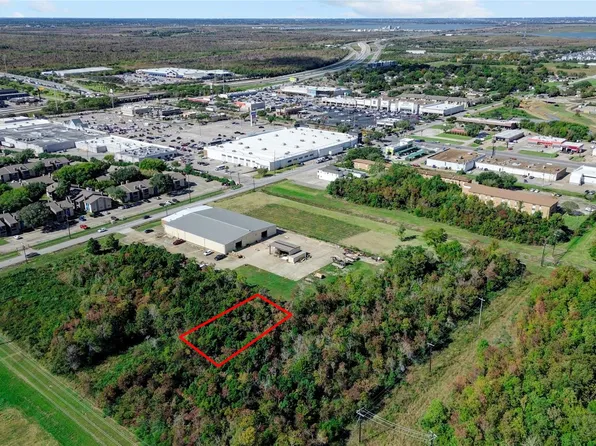 15 & 16 34th St N #5, Texas City, TX 77590