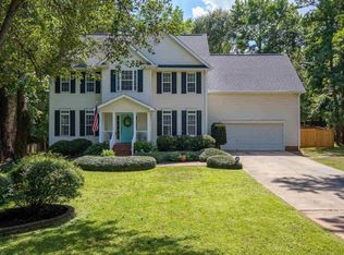 39 Summer Glen Dr, Simpsonville, SC 29681