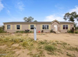 421 Holaday Rd, Mabton, WA 98935