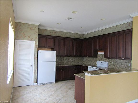 5th image of 2763 Blue Cypress Lake Ct