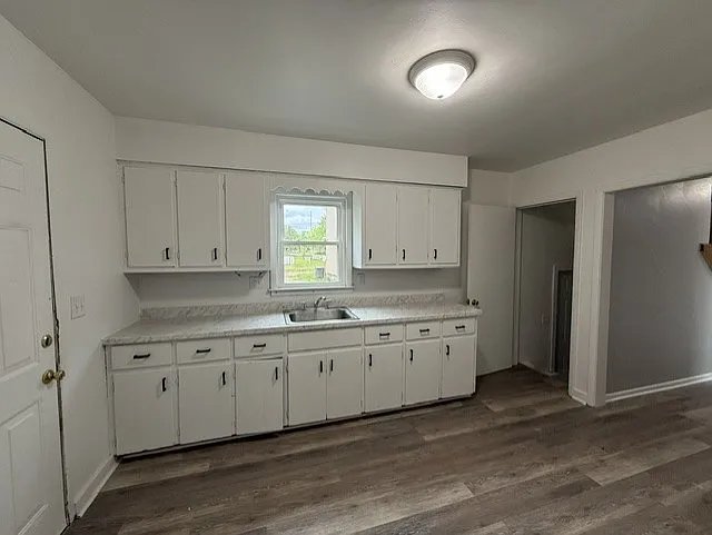 1155 Ward St NW — Photo 7