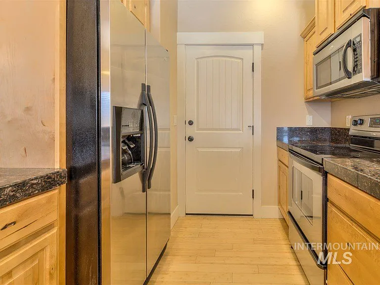 5237 W Morris Hill Rd — Photo 5