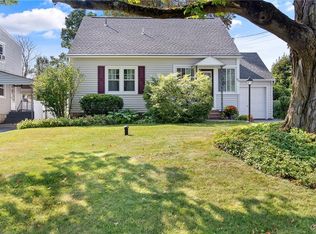 420 Newcastle Rd, Syracuse, NY 13219