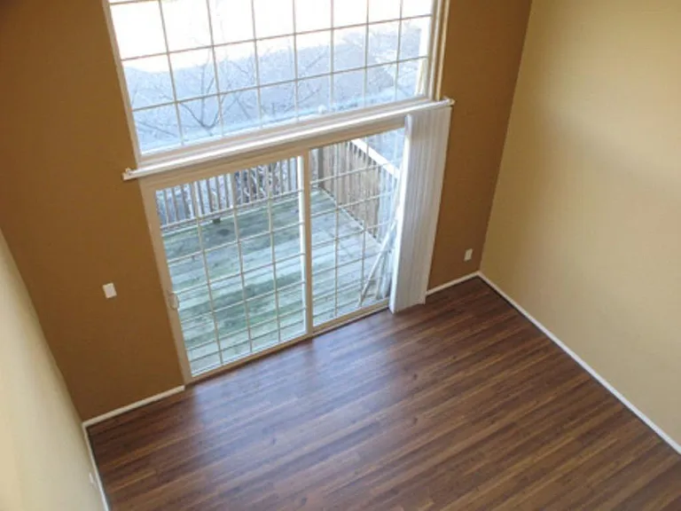 2912 Pawnee Ave — Photo 6