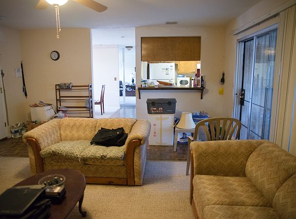 4th image of 8330 Manhattan Dr