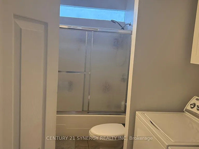 725 Concession St #729 — Photo 8