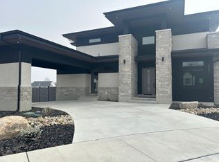 10671 S Urban Ridge Cv, South Jordan, UT 84095