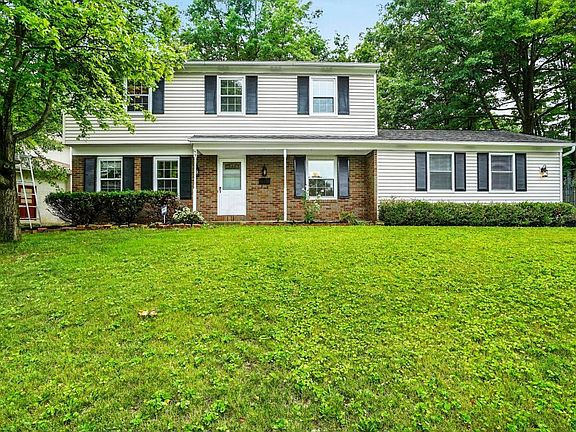 3rd image of 99 N Millfield Ave