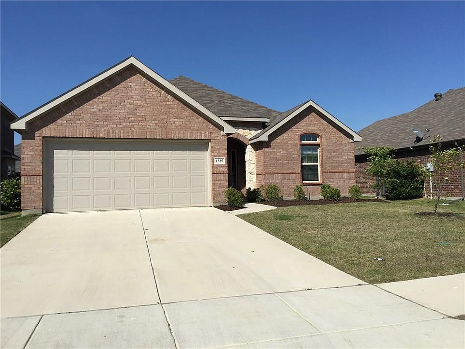 1st image of 1325 Villa Paloma Blvd