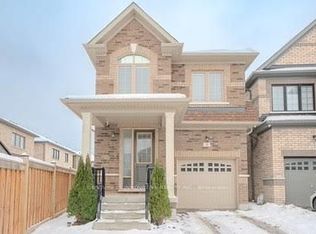 3 Whitefish St, Whitby, ON L1P0K7