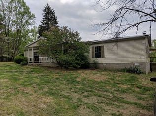 11288 Fiscus Cemetery Rd, Coal City, IN 47427