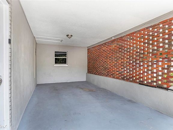 4th image of 11501 N Boulevard St