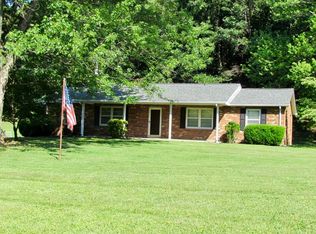 371 Coaling Rd, Troutville, VA 24175