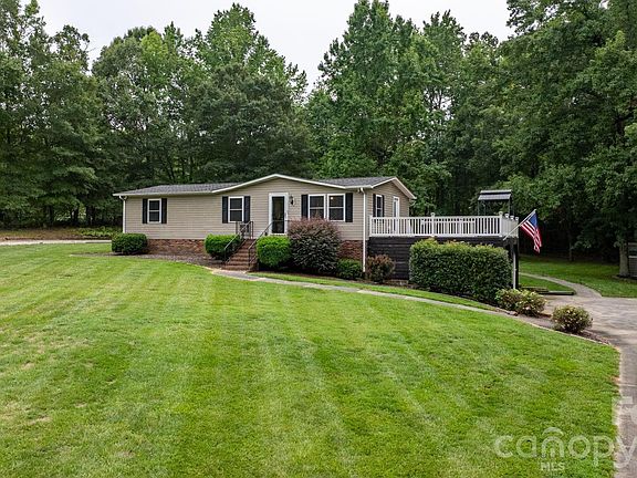 5th image of 4091 Little Mountain Rd