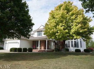 300 Whispering Pines Cc Ln, Normal, IL 61761