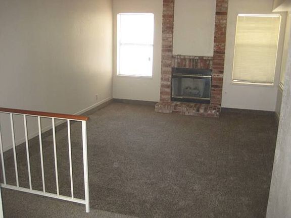 3rd image of 4901 Canadian Dr