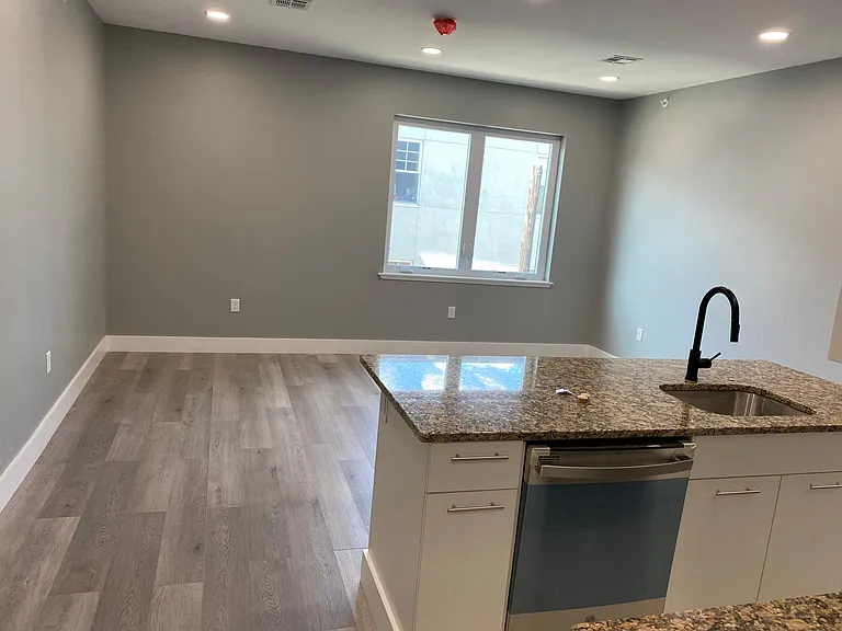 1816 Germantown Ave #2B — Photo 11