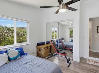 1120 Harvest Ln, Vista, CA 92081