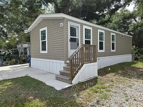 5611 Bayshore Rd Photo 1