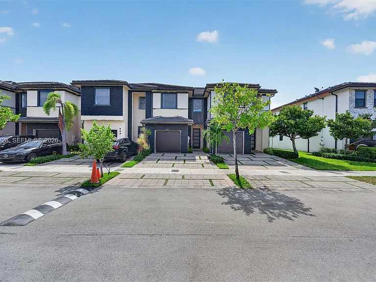 15841 NW 91st Ct — Photo 12