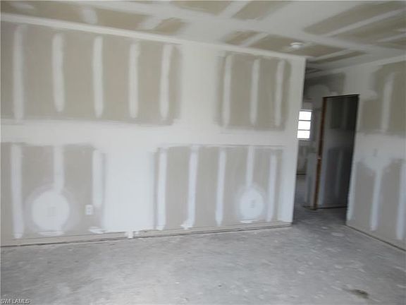 2nd image of 1062 Hartley Ave Unit 206
