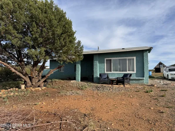 9575 E Shirley Ln, Dewey, AZ 86327