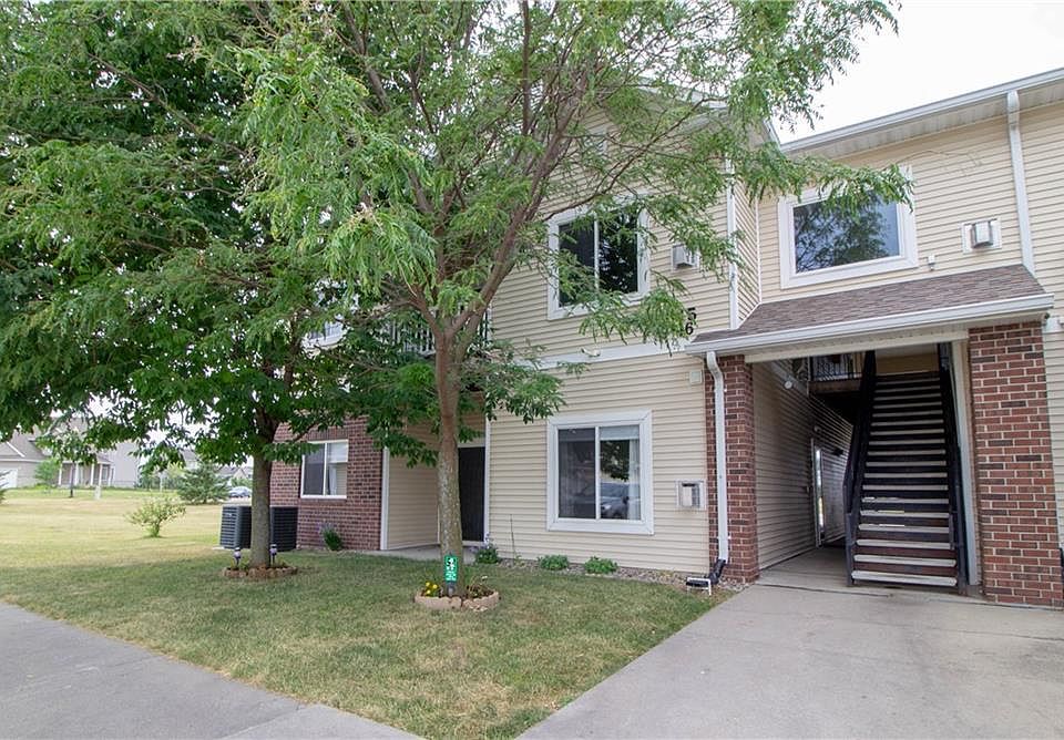 1st image of 1845 SW White Birch Cir Unit 13