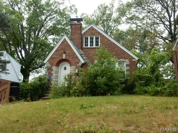 5 Jendale Ct, Saint Louis, MO 63136