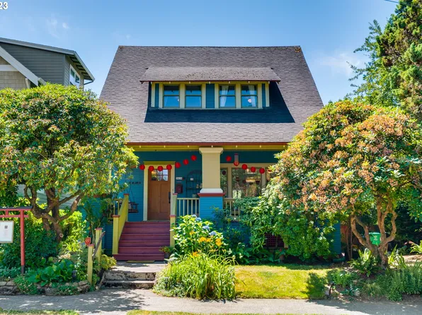 2626 SE Tibbetts St, Portland, OR 97202