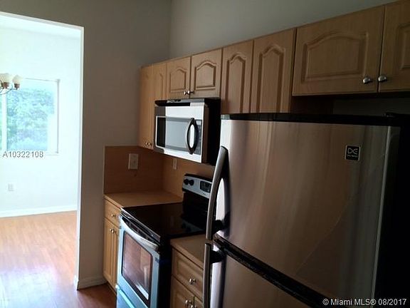 3rd image of 7085 Nova Dr APT 316