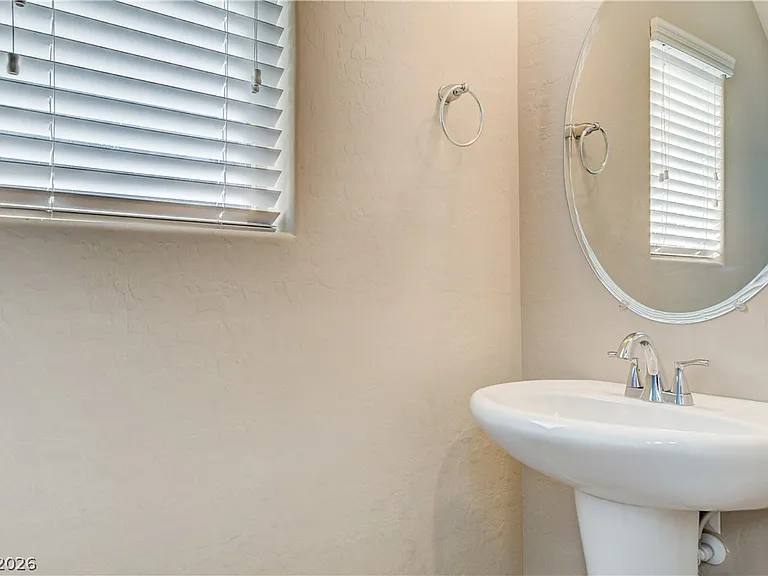 10624 Agate Knoll Ln — Photo 18