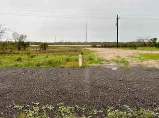 1112 Highway 87, Pt Bolivar, TX 77650