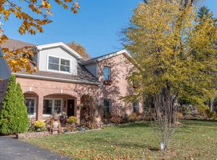 6750 Beckwith Rd, Morton Grove, IL 60053