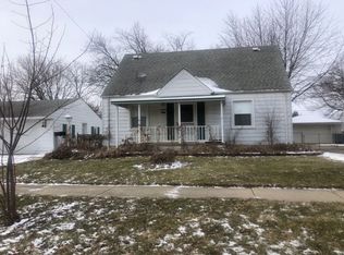 13656 Longtin St, Southgate, MI 48195