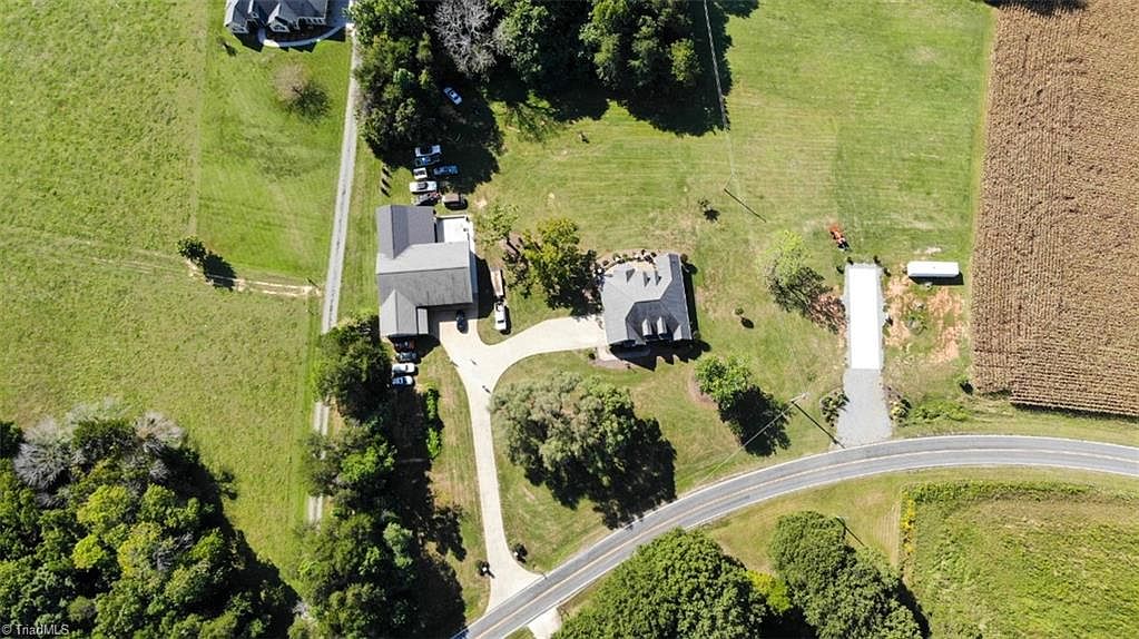 2235 East Rd, Walnut Cove, NC 27052 Zillow