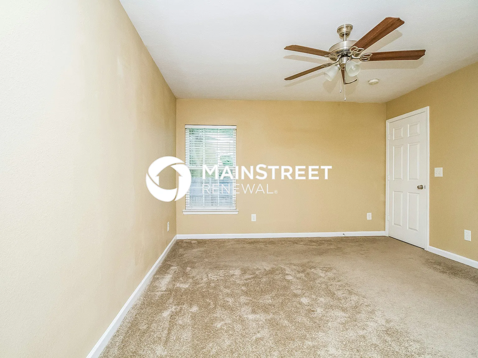 269 Neal Ave — Photo 4