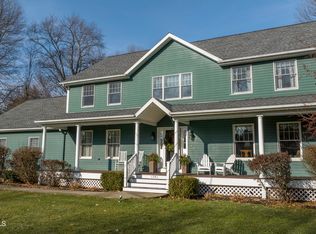 1341 Partridge Dr, Castleton, NY 12033