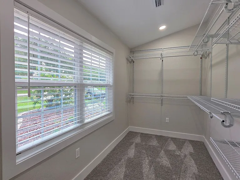 9405 SW 21st Ave — Photo 22