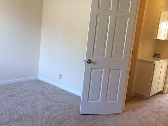 2nd image of 1029 Gardenwood Dr