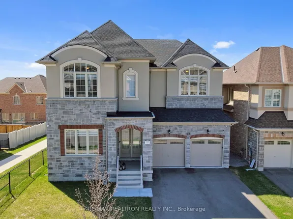 72 Carriage Shop Bnd, East Gwillimbury, ON L9N 0Y5